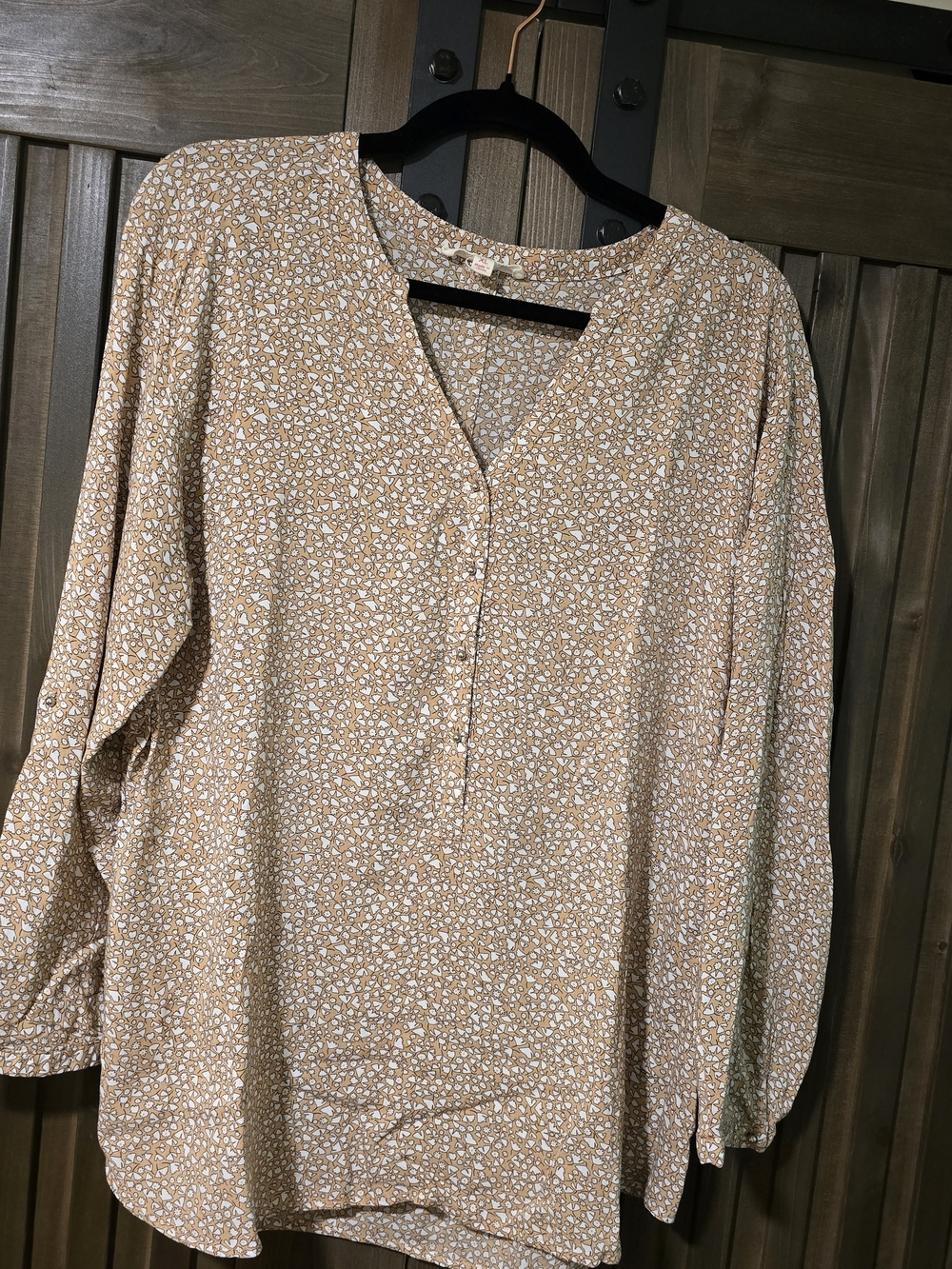 grand & greene Beige Floral Split-Neck Blouse